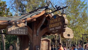 fastpass-como-usar-sistema-fura-filas-disney