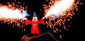 fantasmic-show-noturno-hollywood-studios-mickey-feiticeiro