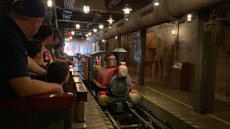 Trenzinho da atração Big Thunder Mountain - Magic Kingdom - Foto: Dicas Úteis Disney