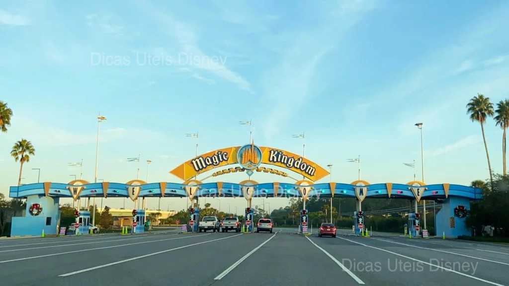 estacionamento-magic-kingdom-dicas-importantes-para-chegar-no-parque-na-hora-certa