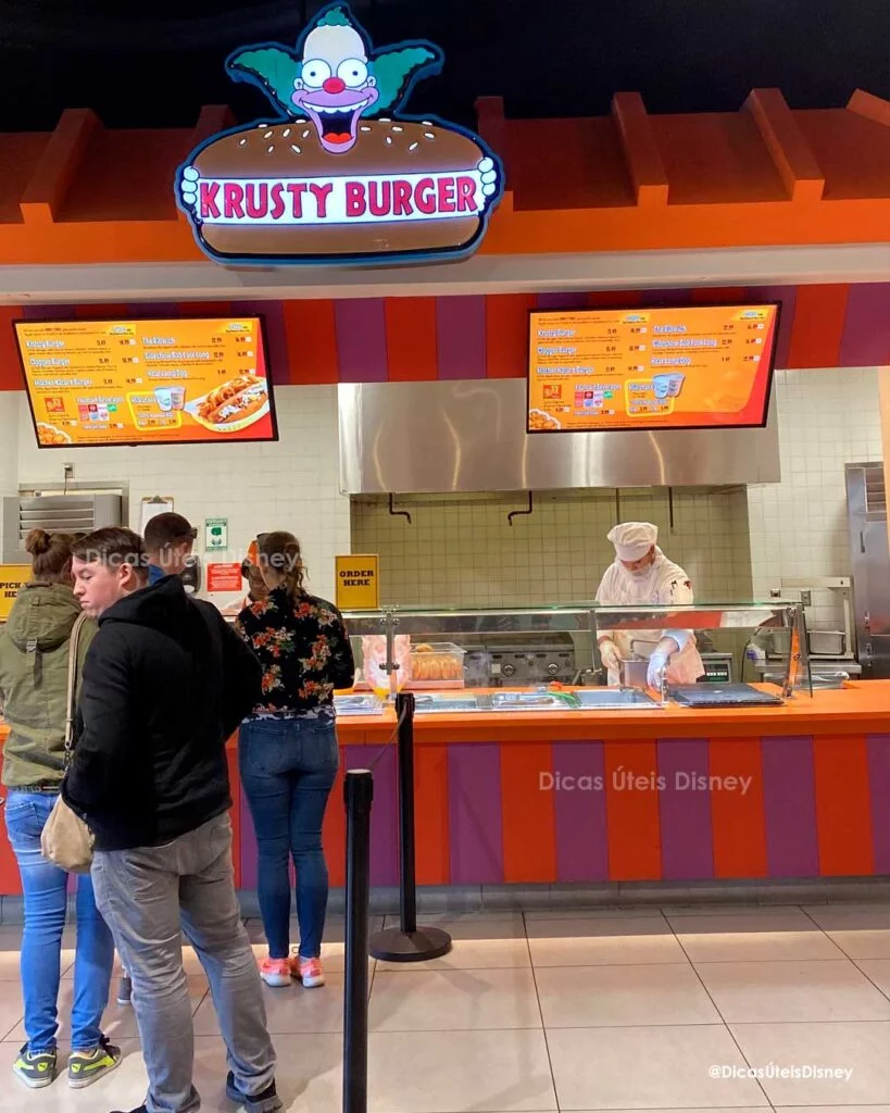 Como é a área dos Simpsons no parque Universal Studios Krusty