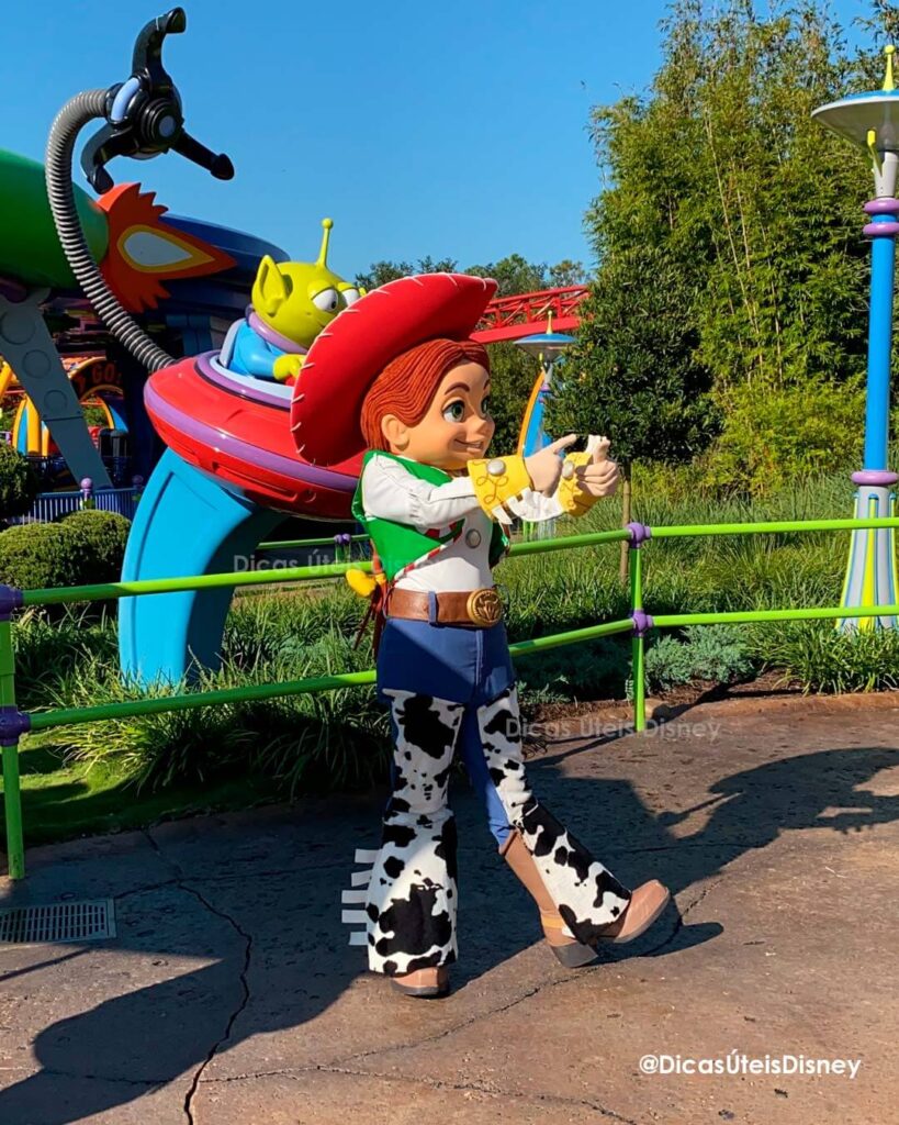 Como é a área Toy Story Land no Hollywood Studios personagem jessy