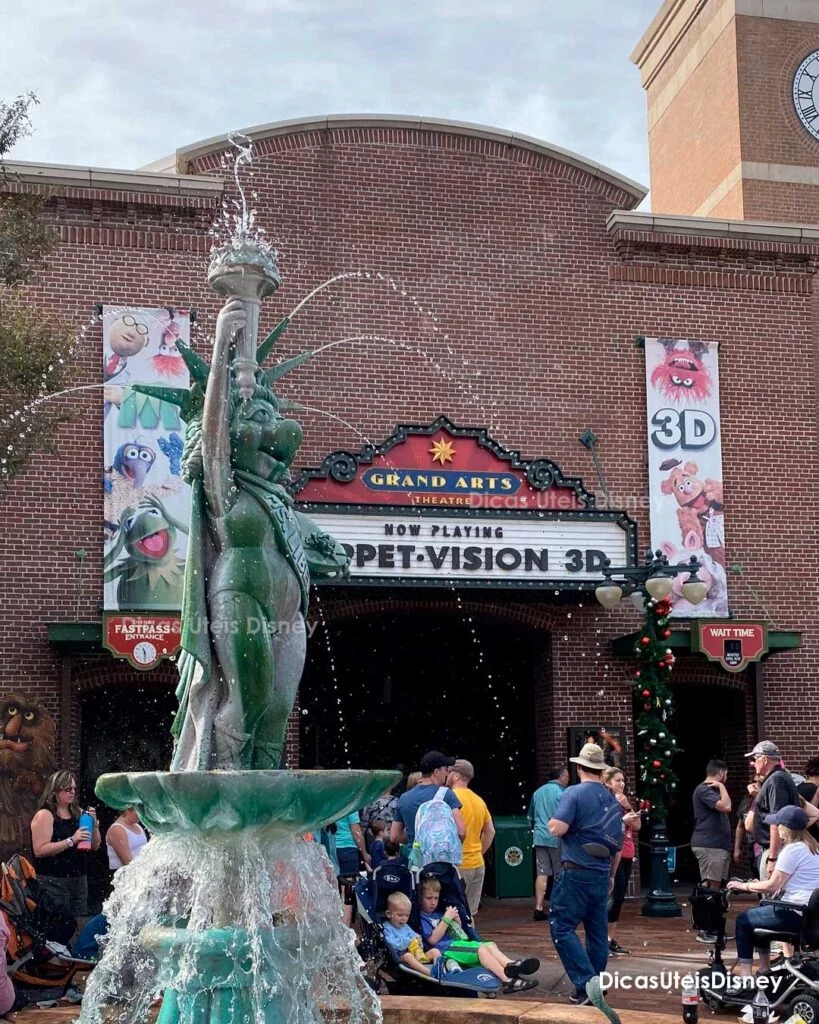 Como é a área Grand Avenue no Hollywood Studios muppet vision 3D
