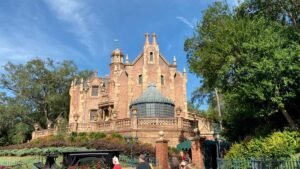 como-e-liberty-square-destque-dicas-uteis-disney