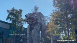 como-e-area-echo-lake-atracao-star-tours-destaque-dicas-uteis-disney