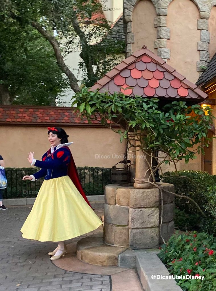 World Showcase Epcot Personagens Branca de Neve