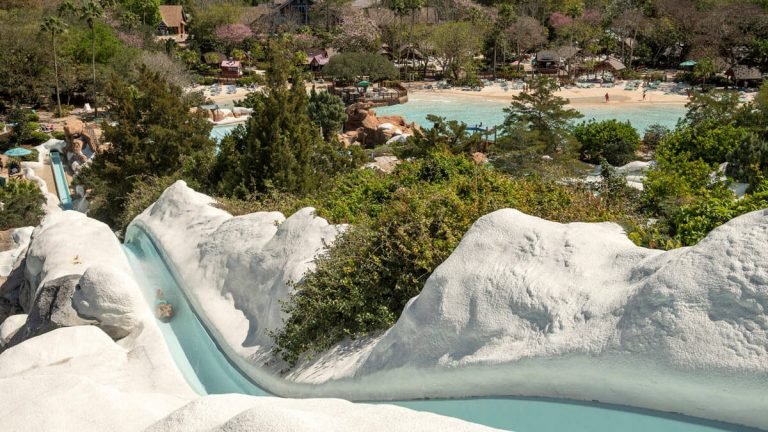 orlando-em-agosto-clima-lotacao-eventos-destaque--blizzard-beach-parque-dicas-uteis-disney